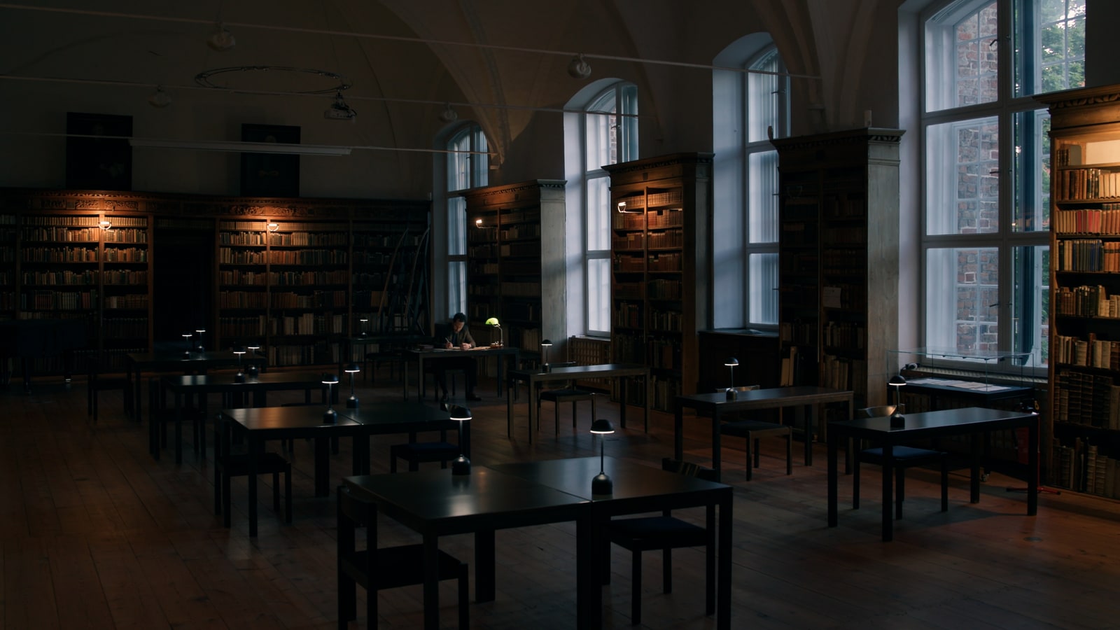 Closing still from the DaVinci Spec Spot with commercial lighting.